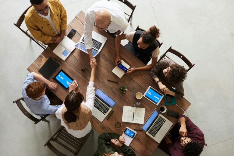 Mindful Business Growth: Leading, Building, and Scaling Without Burning Out